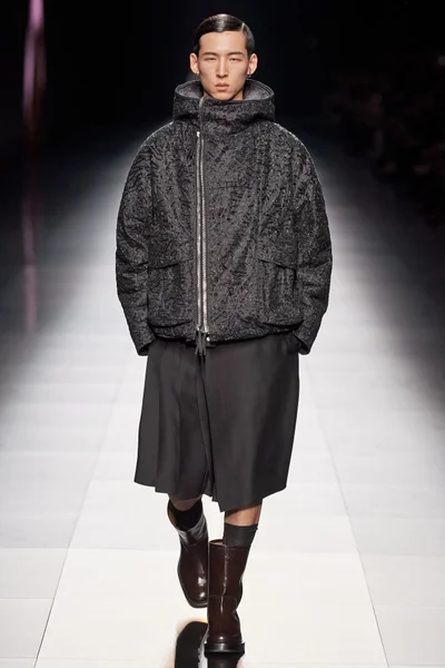 Look 41